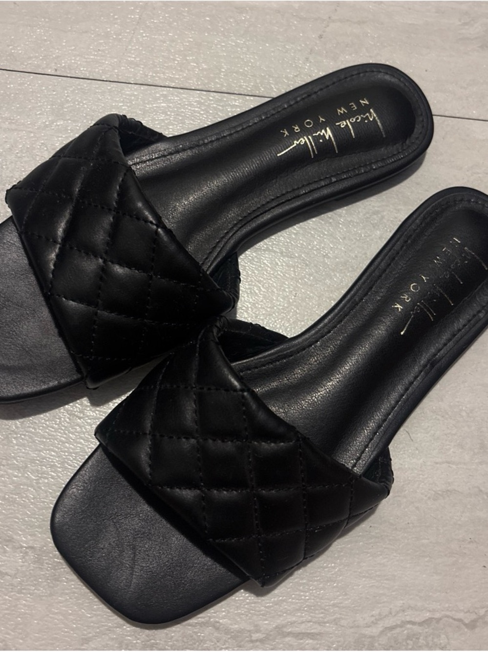 Nicole Miller Black Quilted Slide Flats